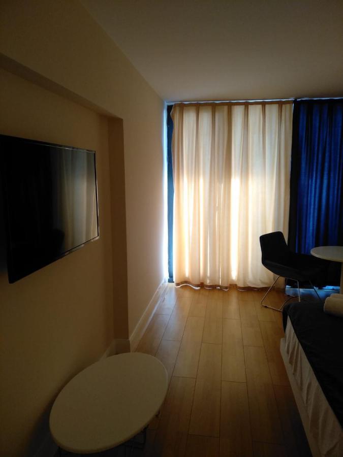 Orbi Twin Tower Apartement Batumi Exterior photo